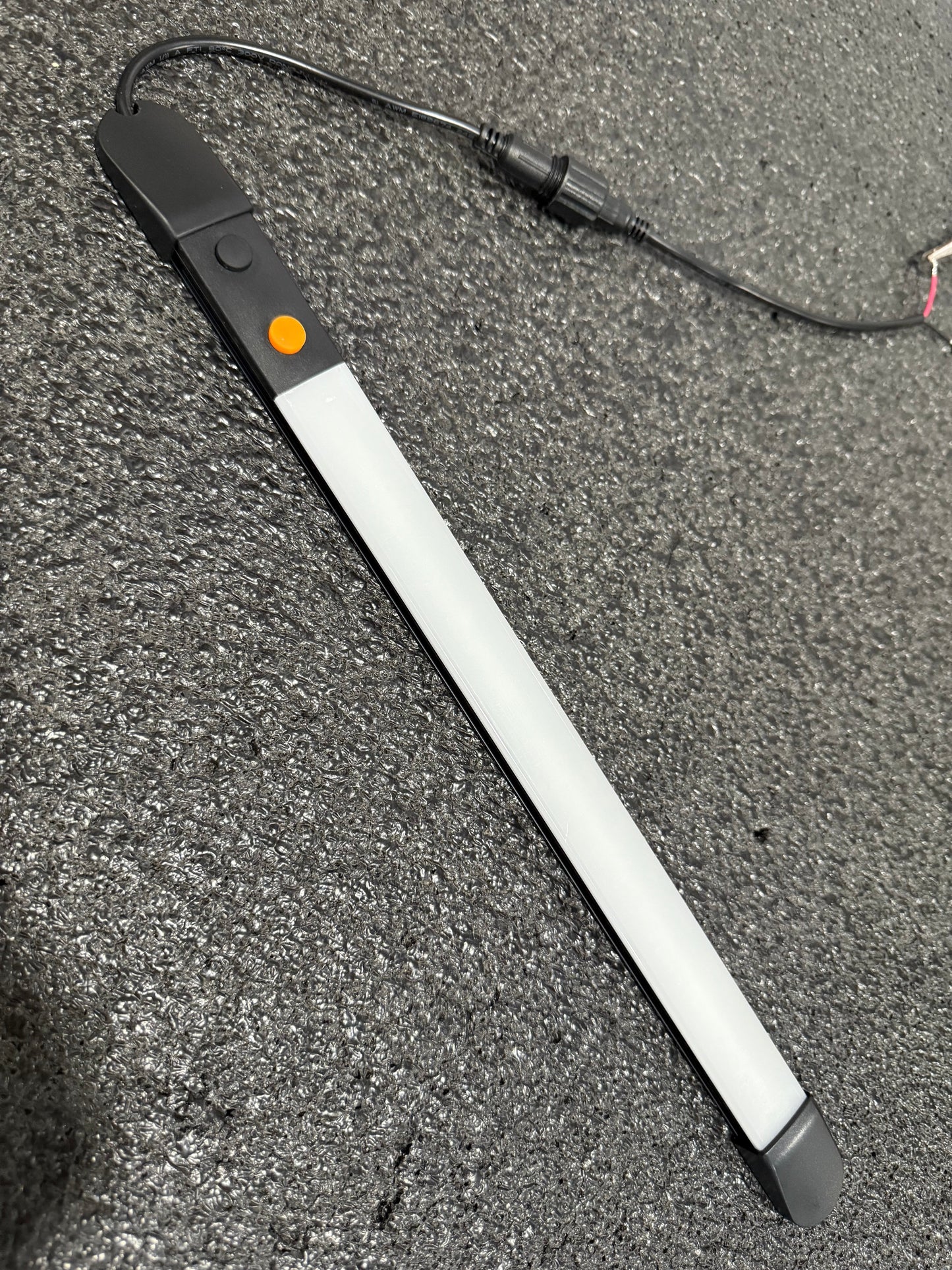 Tri-color Light Bar for Gullwings - Camp Lights