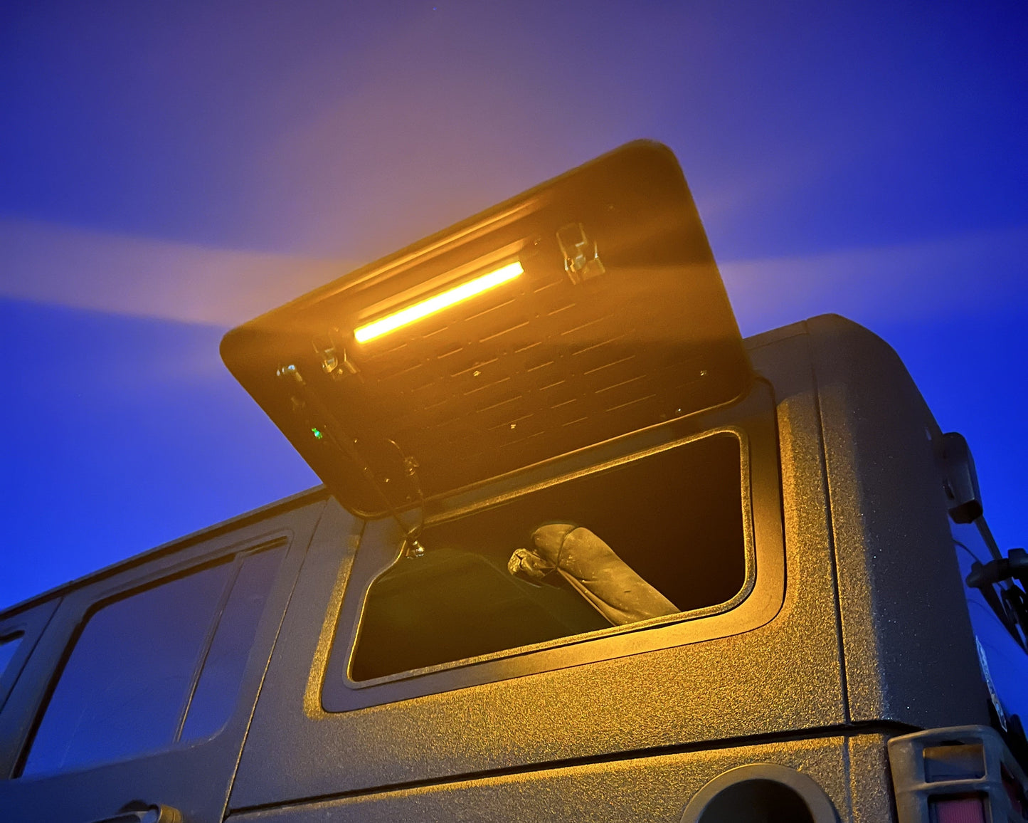 Jeep JKU - 4 Door 2011-2017 Gullwing Hatch System with Molle Panels